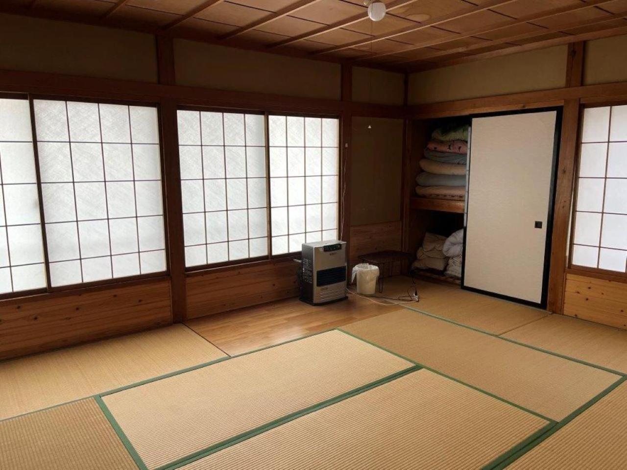 Futago Cabin Minamiuonuma Exteriör bild